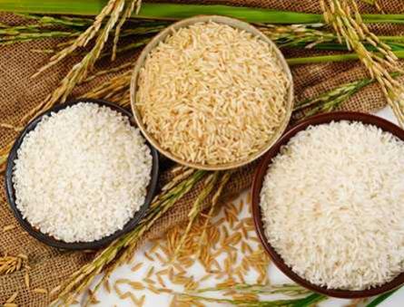 Как приготовить рисовую кашу для ребенка на молоке или воде